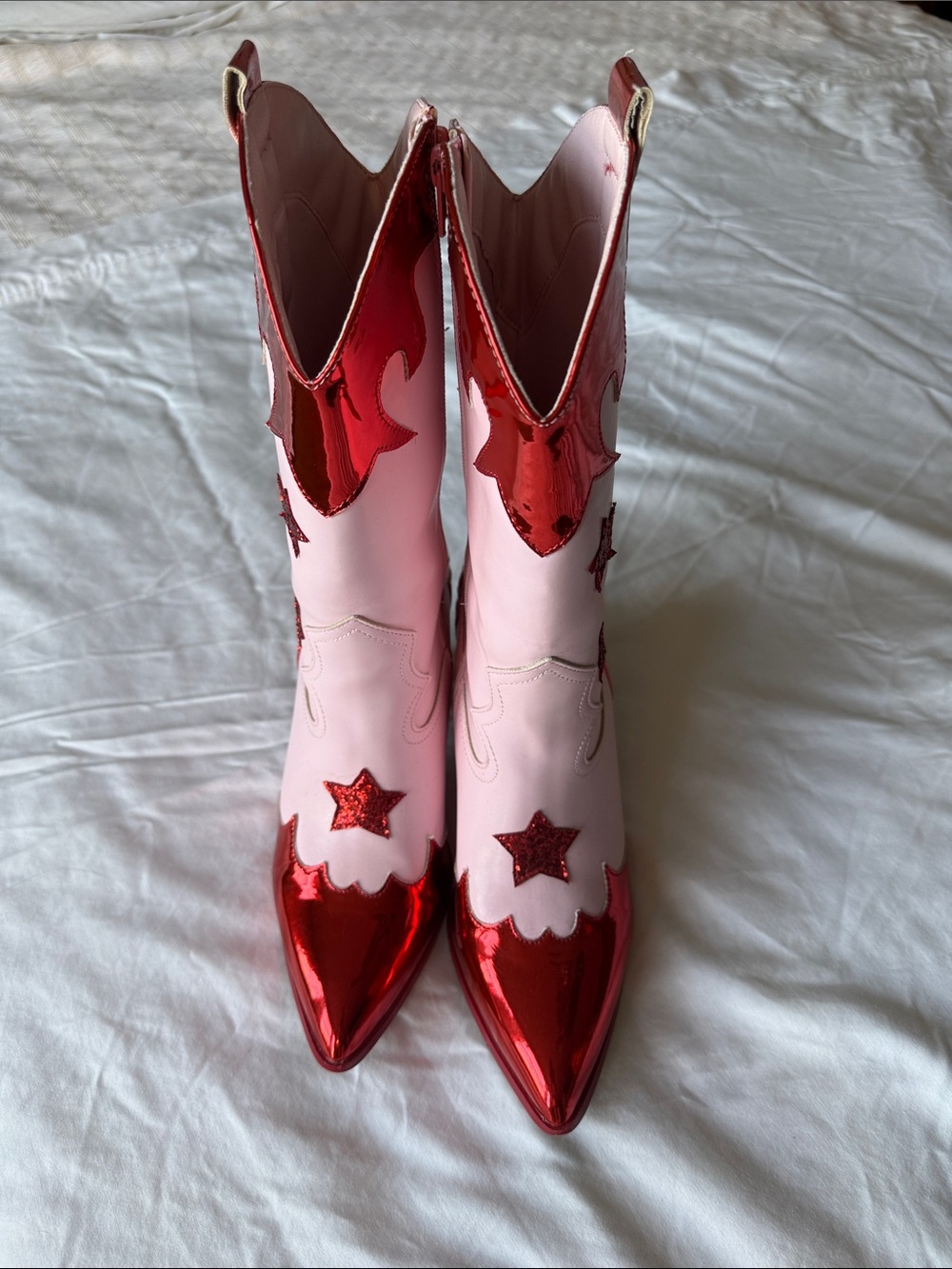 Nasty Gal Pink Western Boots with Red Metallic Star Accents - Picture 3 of 6
